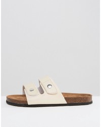 beige Sandalen von Brave Soul