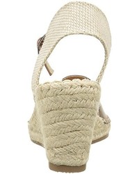 beige Sandalen von Refresh