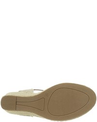 beige Sandalen von Refresh