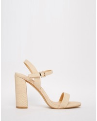 beige Sandaletten von Head Over Heels