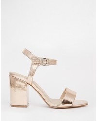 beige Sandaletten von Asos