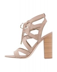 beige Sandaletten von New Look