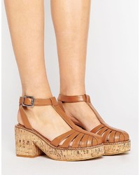 beige Schuhe von Asos