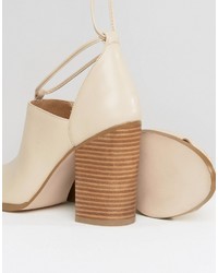 beige Schuhe von Asos