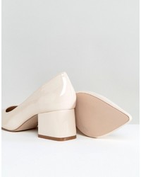 beige Schuhe von Asos