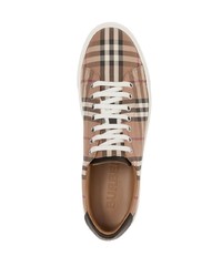 beige Segeltuch niedrige Sneakers mit Schottenmuster von Burberry