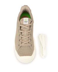 beige Segeltuch niedrige Sneakers von Cariuma