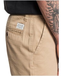 beige Shorts von Quiksilver