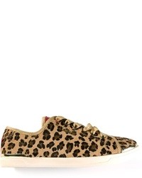 beige Slip-On Sneakers mit Leopardenmuster von DKNY