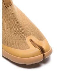 beige Slip-On Sneakers von Tabi Footwear