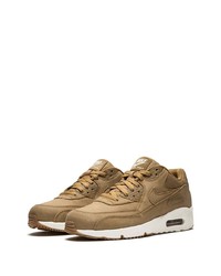 beige Sportschuhe von Nike