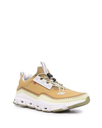 beige Sportschuhe von ON Running