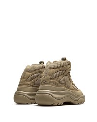 beige Sportschuhe von Yeezy