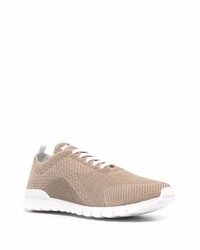 beige Sportschuhe von Kiton