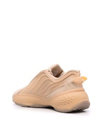 beige Sportschuhe von adidas