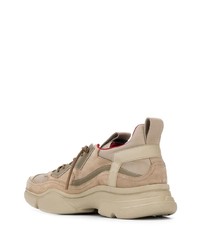 beige Sportschuhe von Bruno Bordese