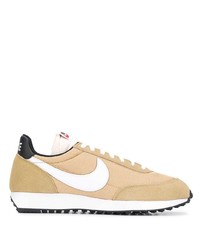 beige Sportschuhe von Nike