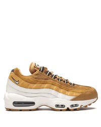 beige Sportschuhe von Nike