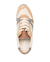 beige Sportschuhe von Diadora