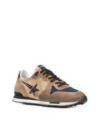 beige Sportschuhe von Golden Goose