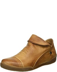 beige Stiefel von Andrea Conti