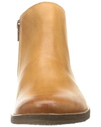 beige Stiefel von Kickers