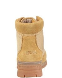 beige Stiefel von Magnum