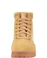 beige Stiefel von Magnum