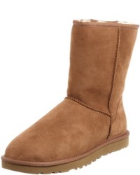 beige Stiefel von UGG