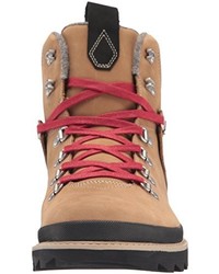 beige Stiefel von Volcom