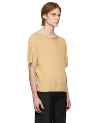 beige Strick T-Shirt mit einem Rundhalsausschnitt von King & Tuckfield