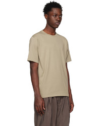 beige Strick T-Shirt mit einem Rundhalsausschnitt von Auralee