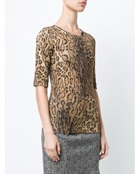 beige T-Shirt mit einem Rundhalsausschnitt mit Leopardenmuster von Marc Cain
