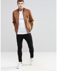 beige T-Shirt mit einem Rundhalsausschnitt von Asos