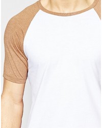 beige T-Shirt mit einem Rundhalsausschnitt von Asos