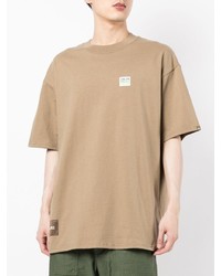 beige T-Shirt mit einem Rundhalsausschnitt von Izzue