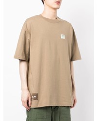 beige T-Shirt mit einem Rundhalsausschnitt von Izzue