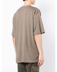 beige T-Shirt mit einem V-Ausschnitt von WTAPS