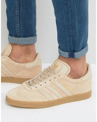 beige Turnschuhe von adidas