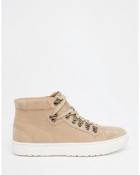 beige Turnschuhe von Asos