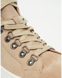 beige Turnschuhe von Asos