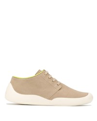 beige Wildleder niedrige Sneakers von Camper