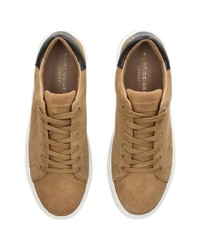 beige Wildleder niedrige Sneakers von Kurt Geiger London