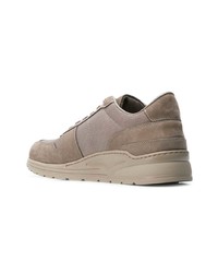 beige Wildleder niedrige Sneakers von Common Projects