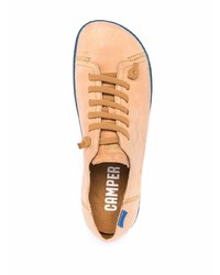 beige Wildleder niedrige Sneakers von Camper