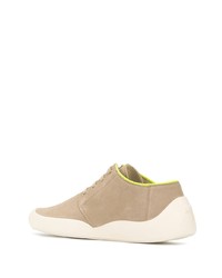 beige Wildleder niedrige Sneakers von Camper