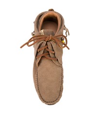 beige Wildleder niedrige Sneakers von VISVIM