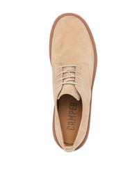 beige Wildleder niedrige Sneakers von Camper