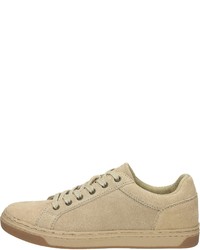 beige Wildleder niedrige Sneakers von Young Spirit