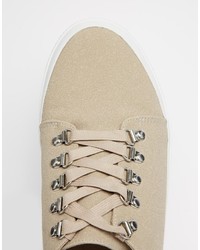 beige Wildleder Turnschuhe von Asos